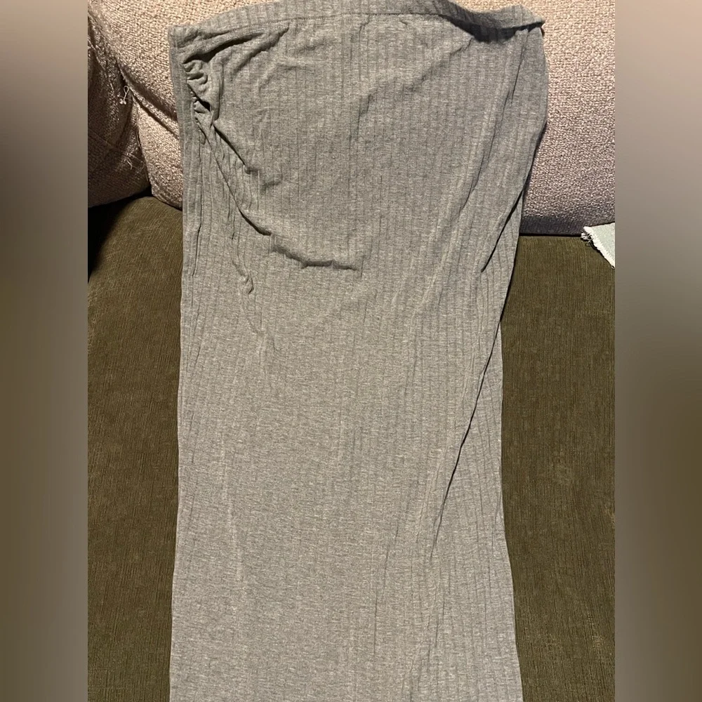Bundle of 2 Maternity Midi Skirts - Picture 2 of 6